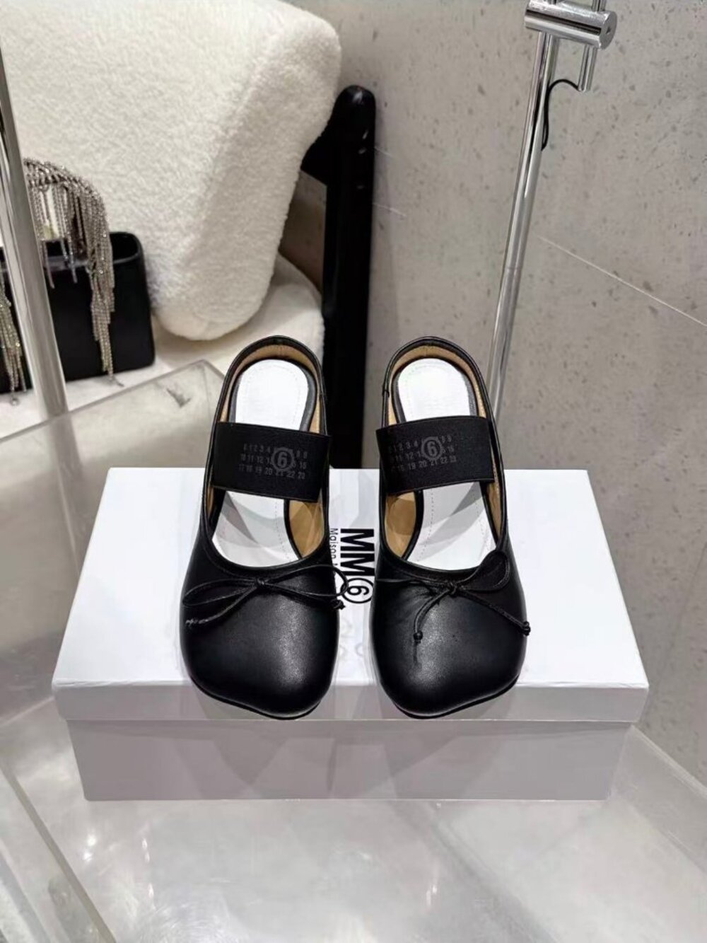 MM6 Maison Margiela Square‑Toe Leather Ballet Flats